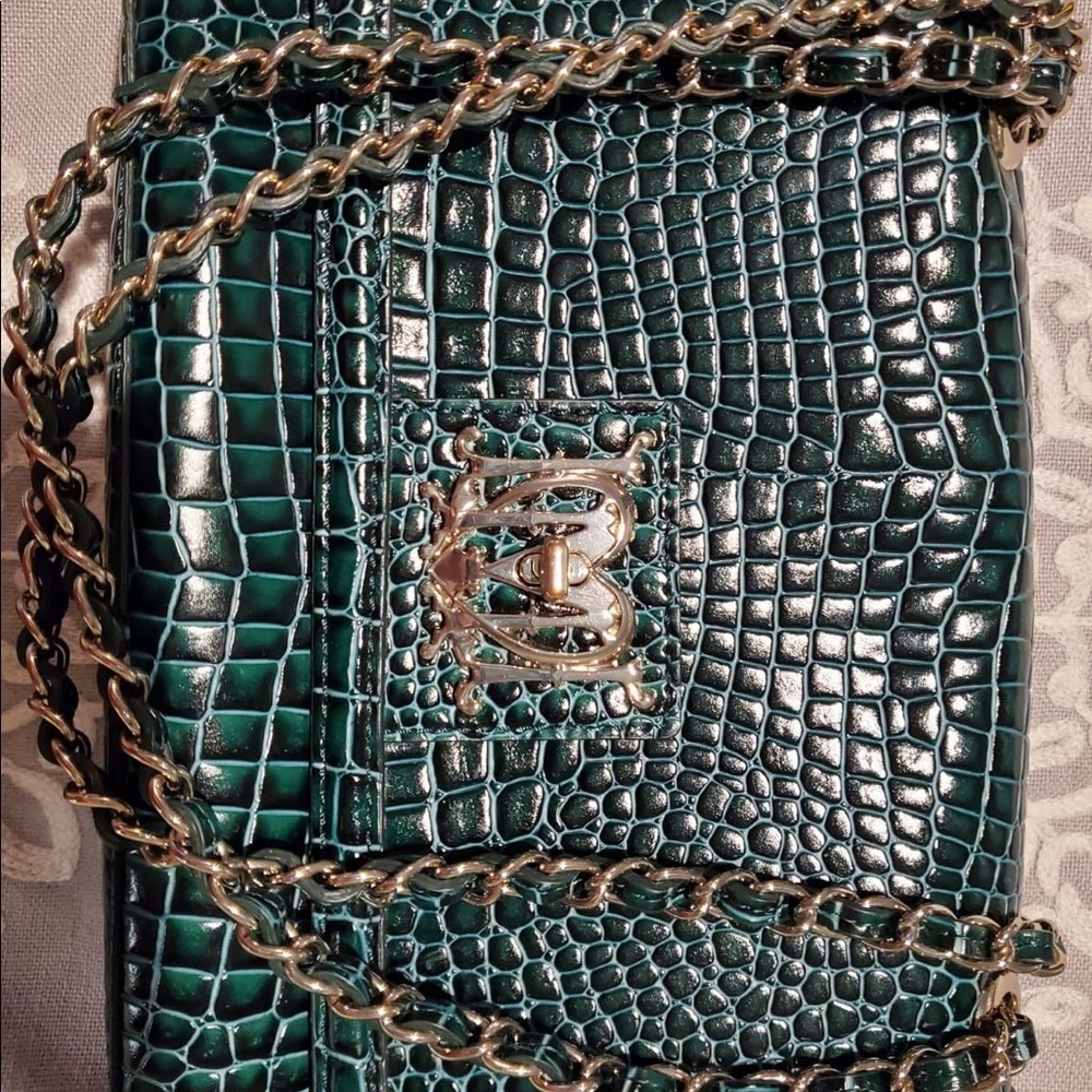 love Moschino handbag almost brand new - Picture 7 of 15
